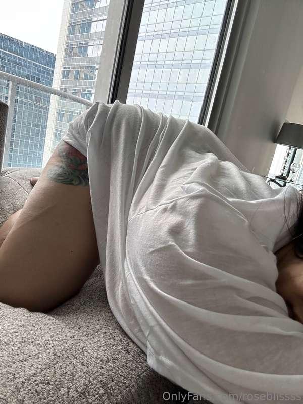 Let’s stay in and be horny together 