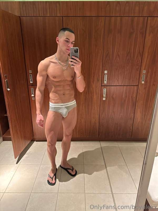 boyalexx image #8