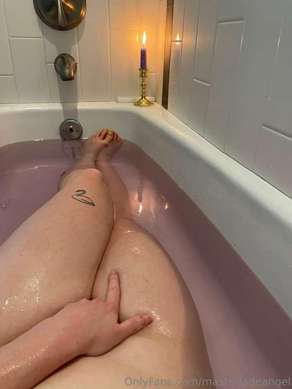 Would you slurp my bath water?