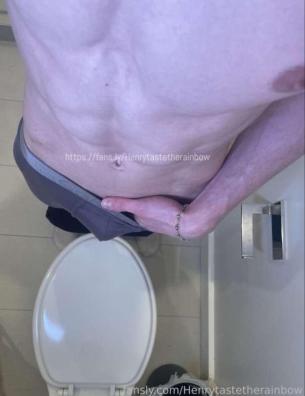 henrytastetherainbow image #1