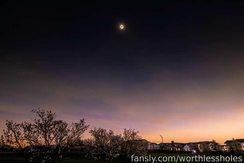 I saw the eclipse today. I cried. I'm stupid. lol. Master got these really cool shots of it though.