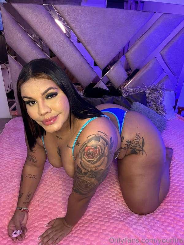 Not just a snack daddy I'm the whole meal 🍰