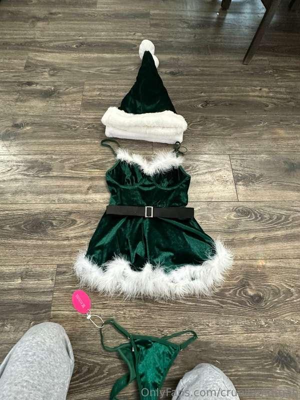 what do think for the Christmas spirit ;) 
this will be 1 of..