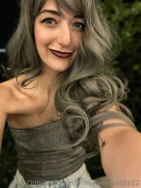 Tried a new look tonight! What do we think?!