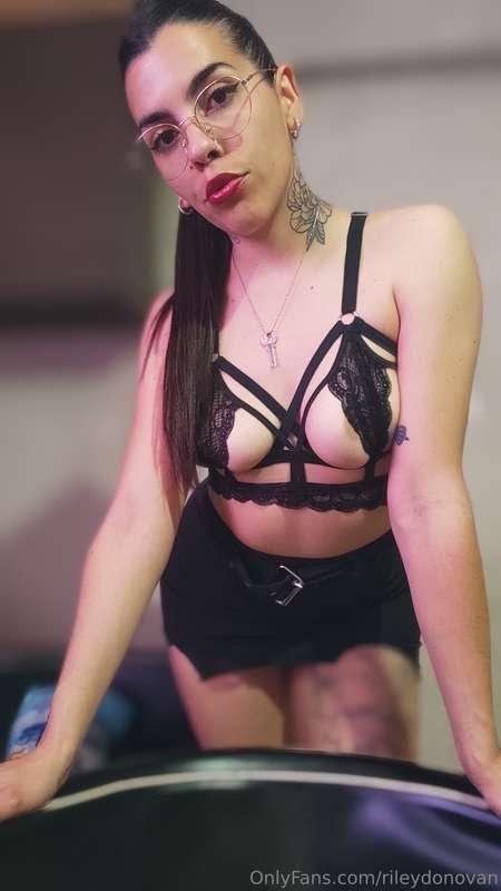 on your knees my slut, right now😈