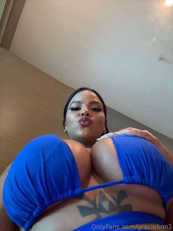 as a good gf I promise to make u cum every morning before yo..