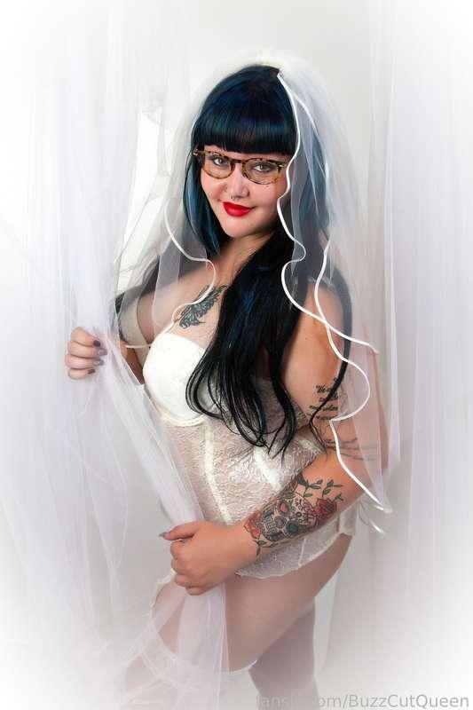 buzzcutqueen image #8