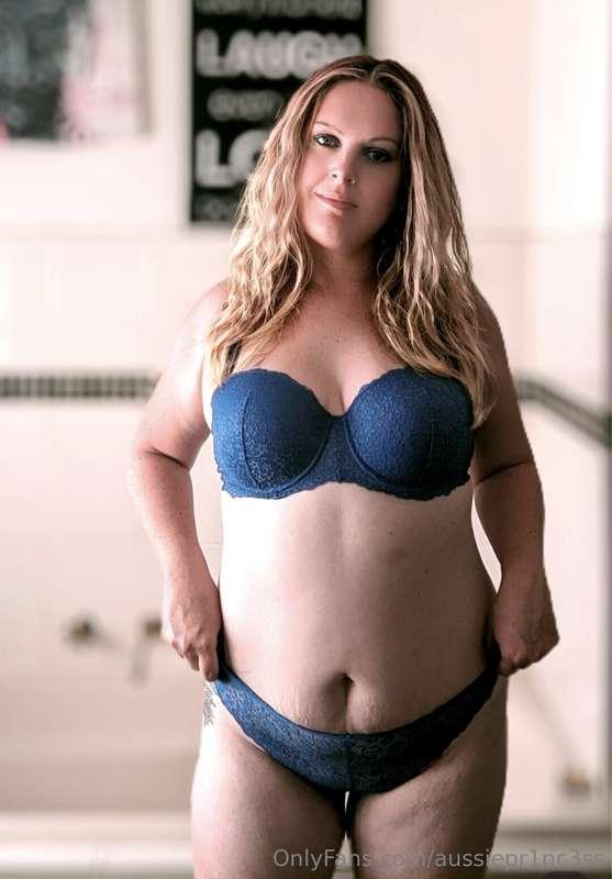 Happy tittie Tuesday all xox