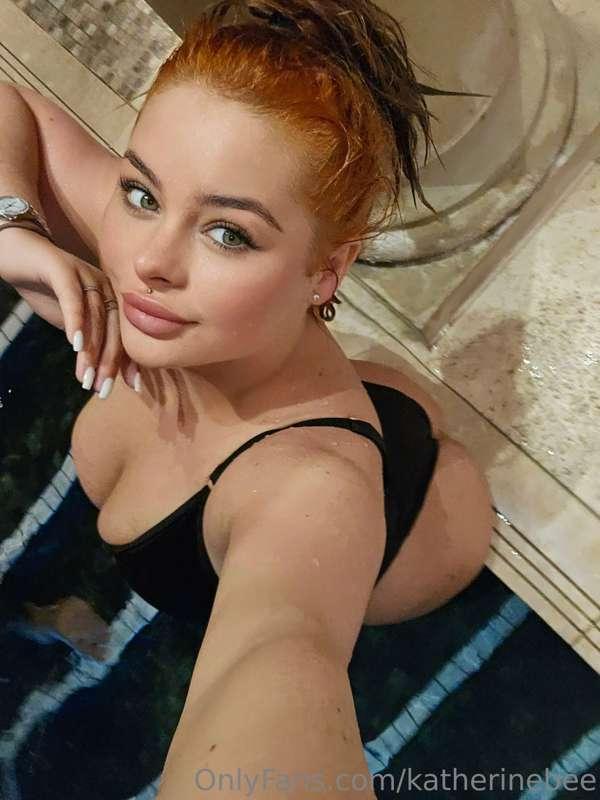 Wanna come swim with me? 💞 tip $10 if you will