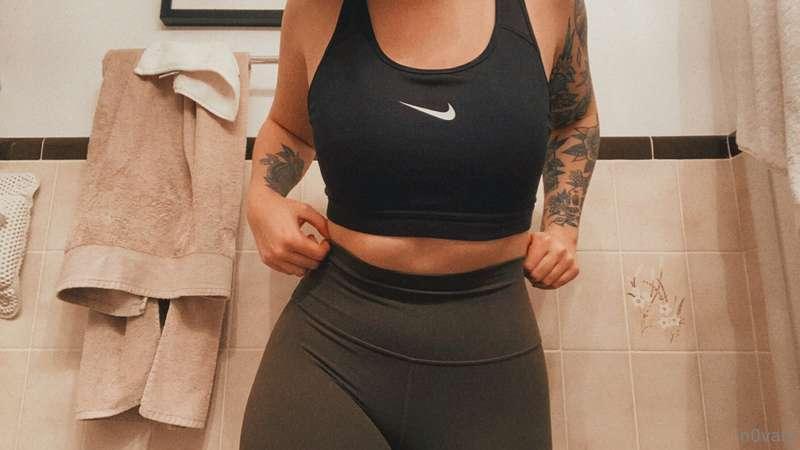 post workout pre shower pix from today ehhhh i died from all..