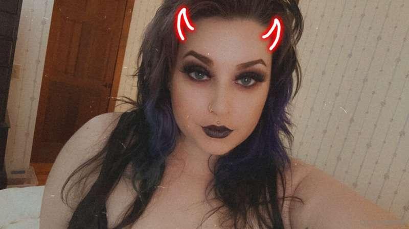 Worship your goddess