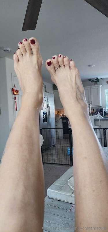 Who would like to suck on these?👅i'd love to show you more D..