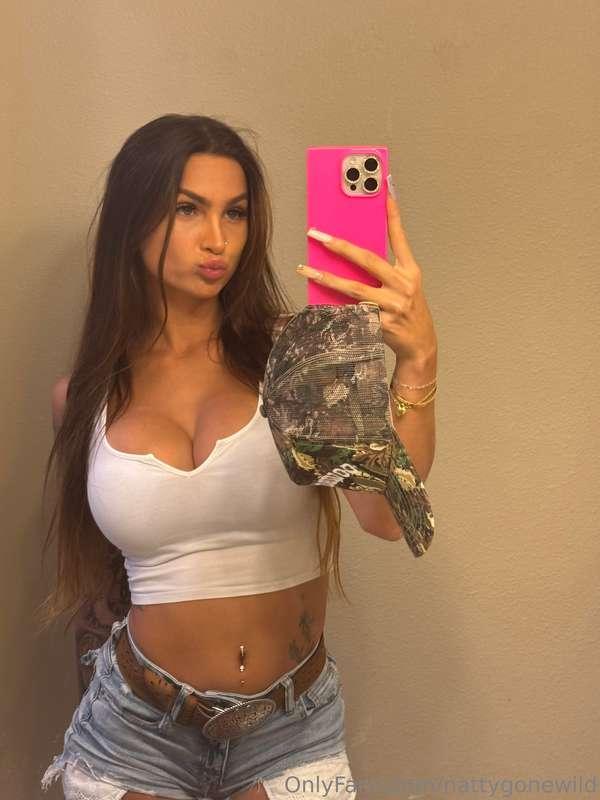 Can I be the one you message when you wanna cum?💦 