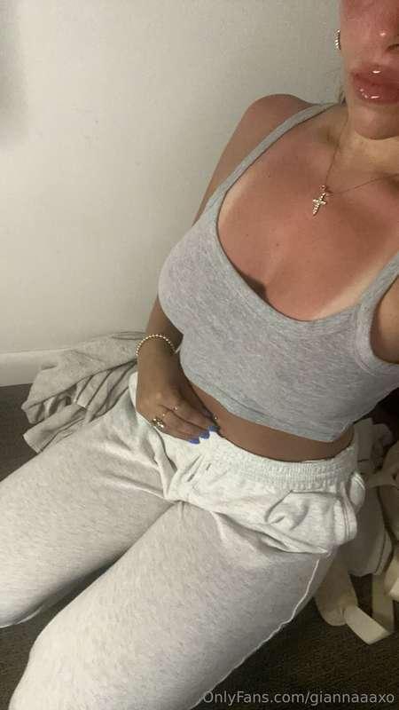 sun kissed 😘☀️