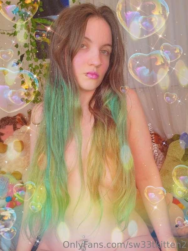 Some diff edits of the same pic :3