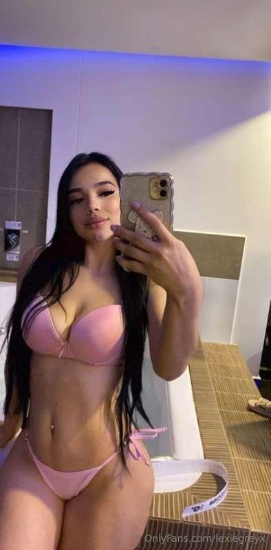 lexiegreyx image #1
