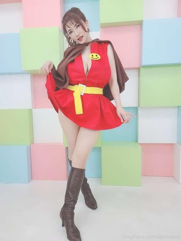Anpanman series💛One of the most sexiest Hero cosplay!!! Extr..