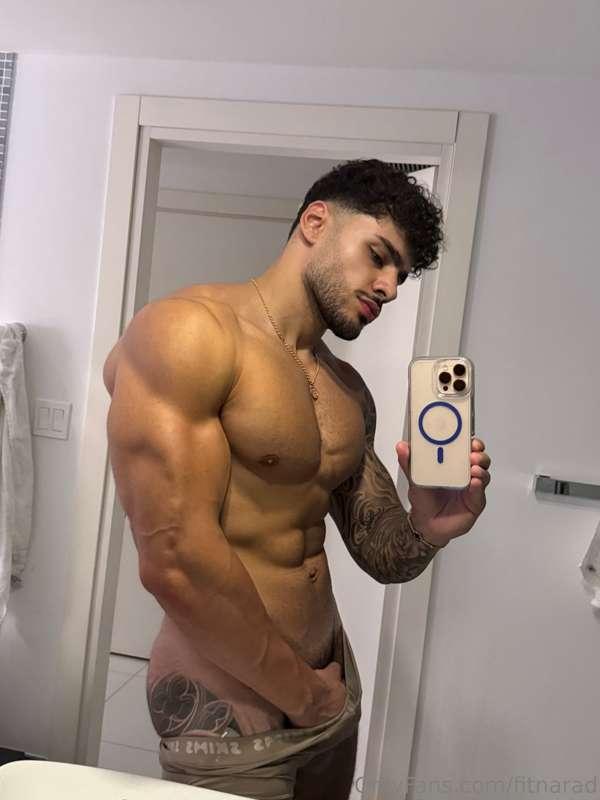 I'm bringin' sexy back