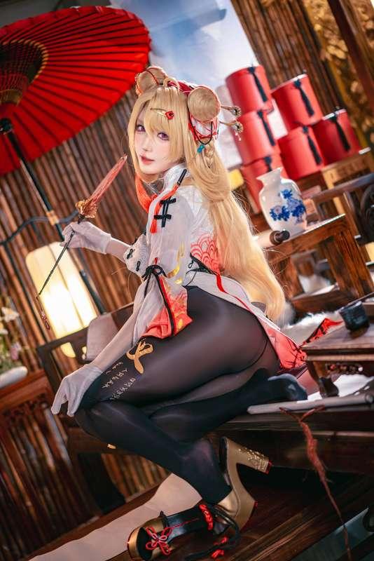202504 Perfect Girl Cosplay New Year Staggered Front