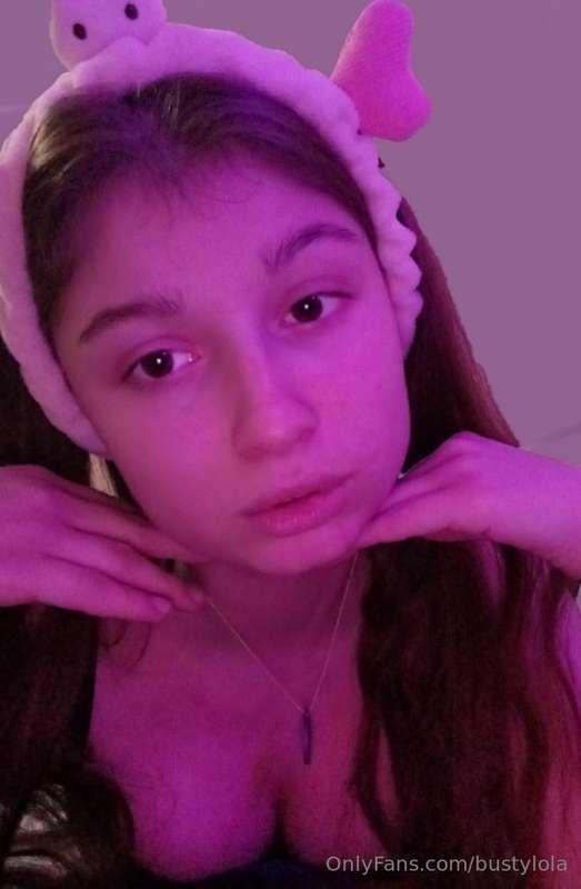 Hello! I’m new here on OF 💞@princess_linsey@princess_linsey