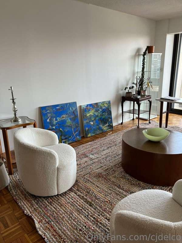 Moving into my dream apartment in the gayborhood!  So gratef..