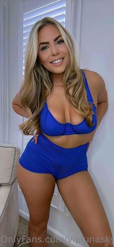 Feeling all kinds of naughty and sexy today!
