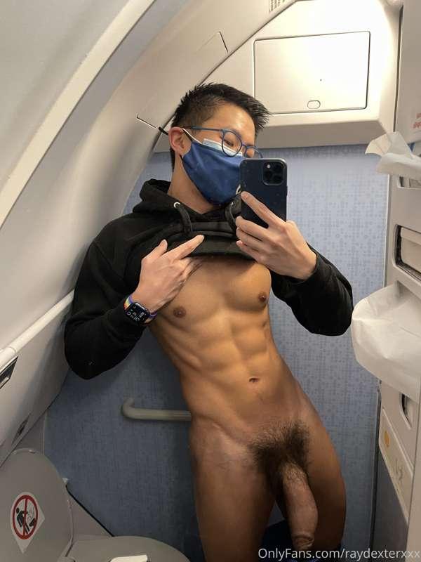 Plane ride, but make it sexy ✈️