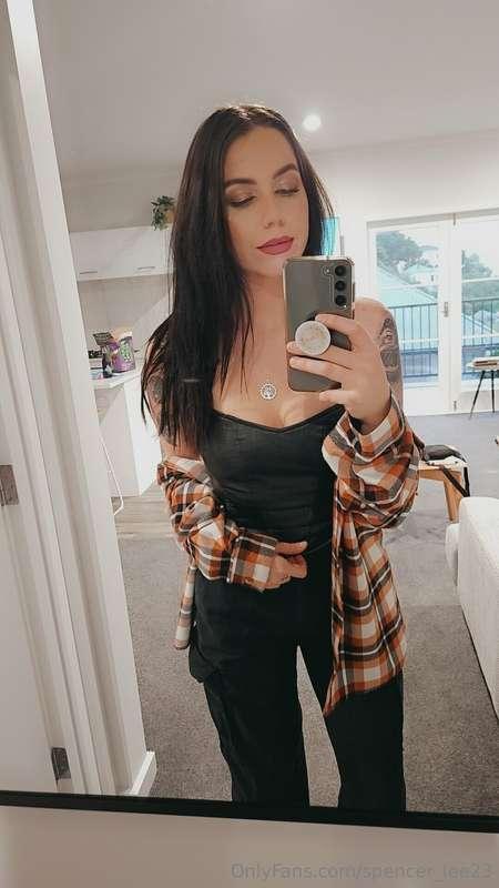 Feel like this picture does my body no justice but we're pos..