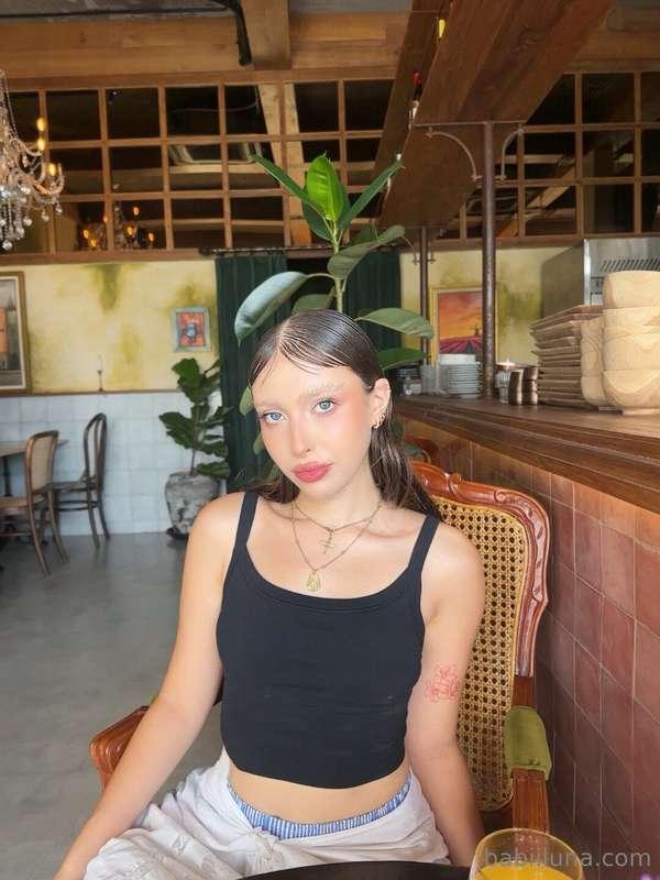 Quiz: level easy 🤪 Do you know what dish is a Ukrainian girl..