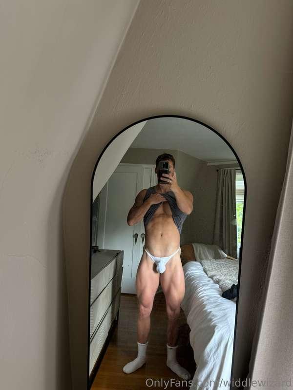 Ur gym bro wears this under his clothes 😝 u should see the l..