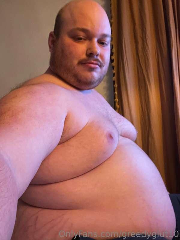 greedyglut10 image #3