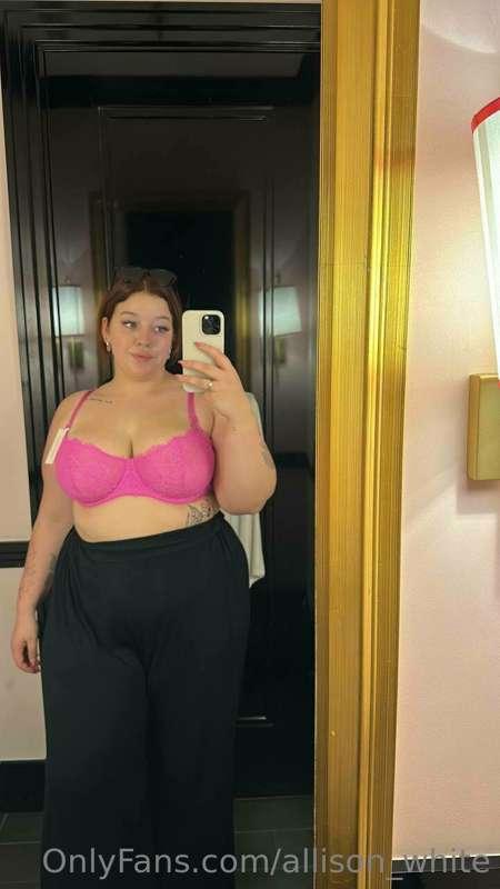 First 2: what i tried on at the VS store

Last 2: what i got..