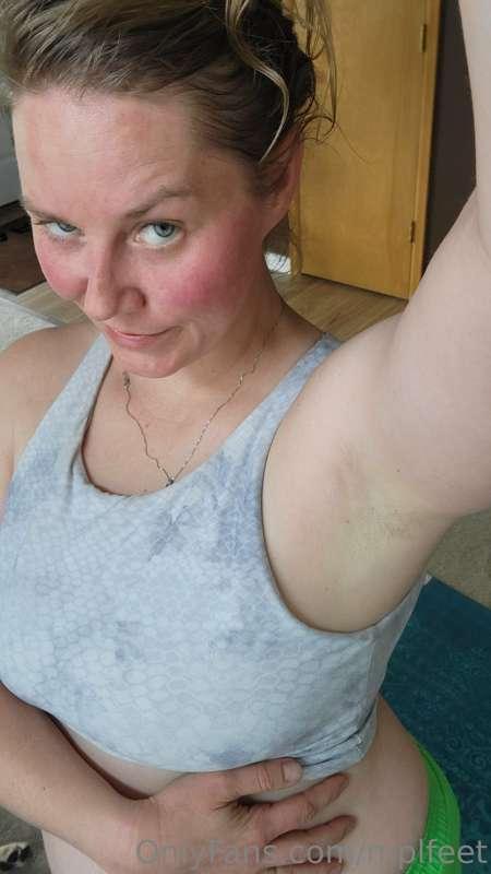 Where my armpit fans?

Unlock for some video fun😜