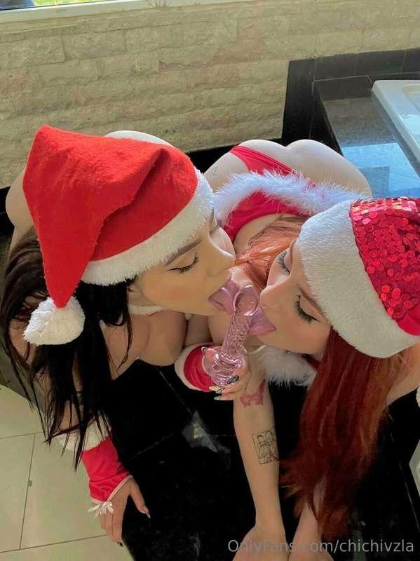 enjoy all my content at Christmas for a low price 🎄🎁🎀😛