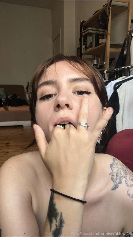 this little finger sucking video is coming to your inbox 💓