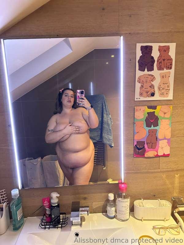 If Venus took mirror selfies