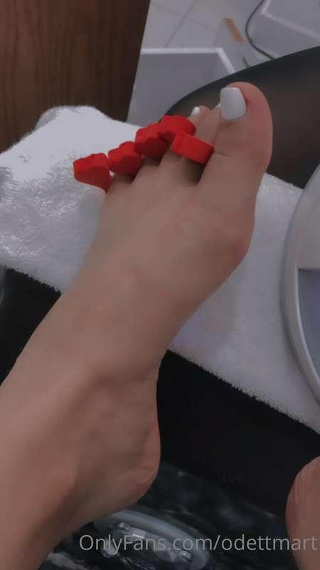 👣🤍