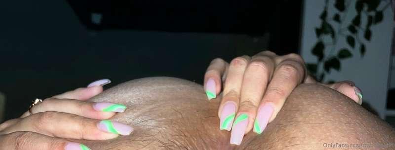 this bundle is 🤐🤤 tip $10 and I’ll send this asshole and pus..