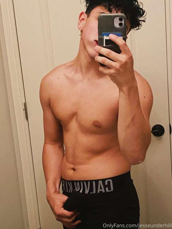 Feeling good after the new years party 😏
