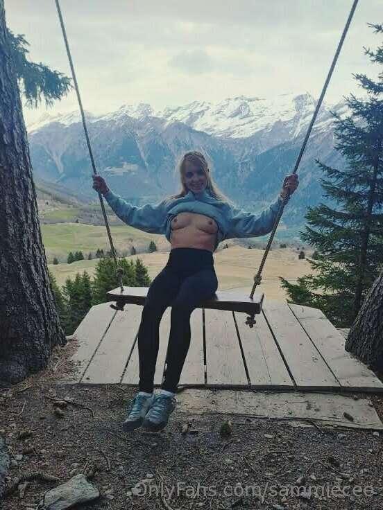 sammiecee image #2