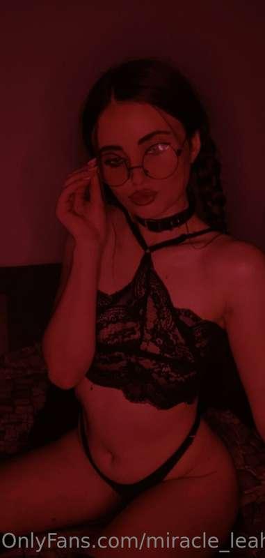 😈Welcome to the Leah red room😈
