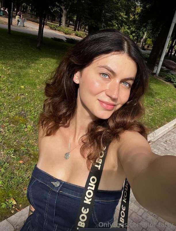 Summer, sun and denim vibe ☀️👗 What do you think of my look ..