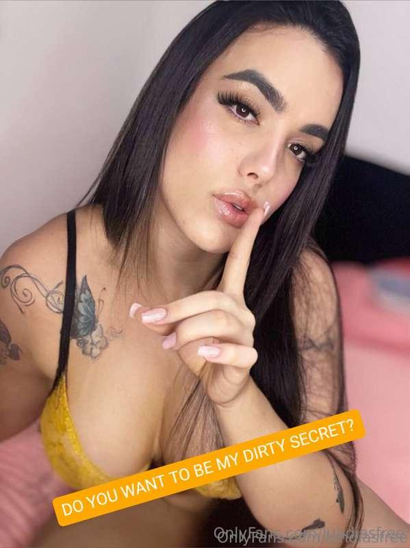 Would I be your dirty secret... or would you be mine? 😜😏