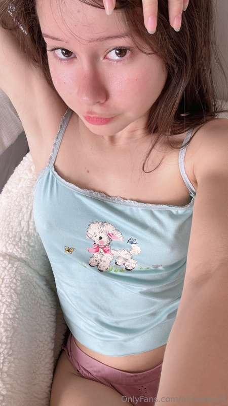Something tells me you want to chat 😊