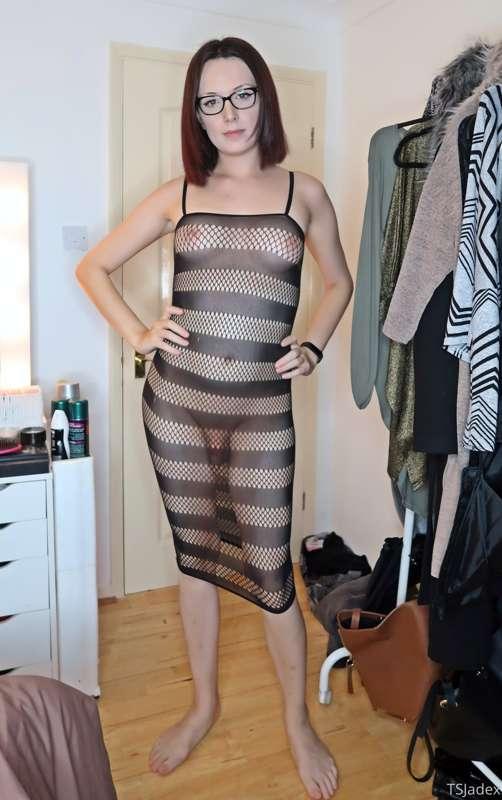 Enjoy these pics of me after a long day on cam.. x