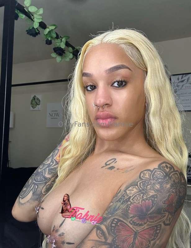 😍😍😍come suck them 
