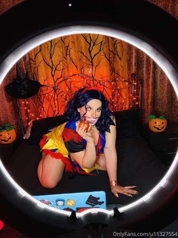 Forbidden Apple look#2 🎃