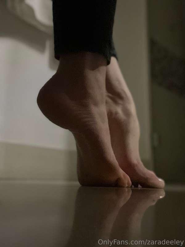 Anybody into feet?