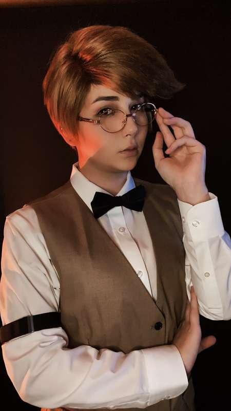 More Human Alastor photos!! ❤️🔪🩸