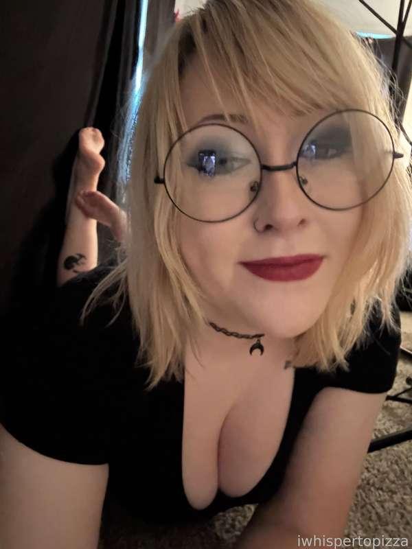 user396059627109756928 image #1